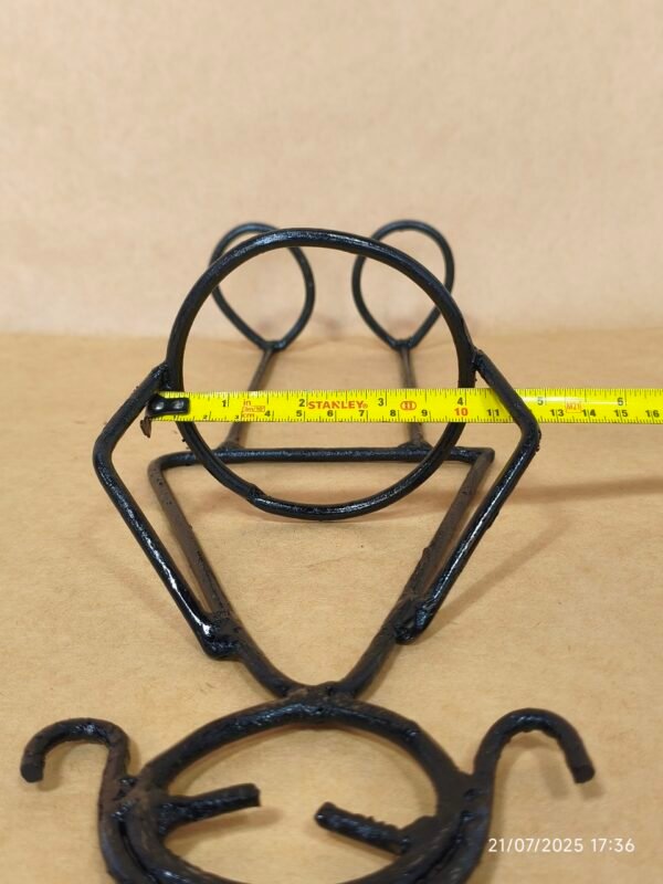 IMG_20250721_173623 Niña porta maceta